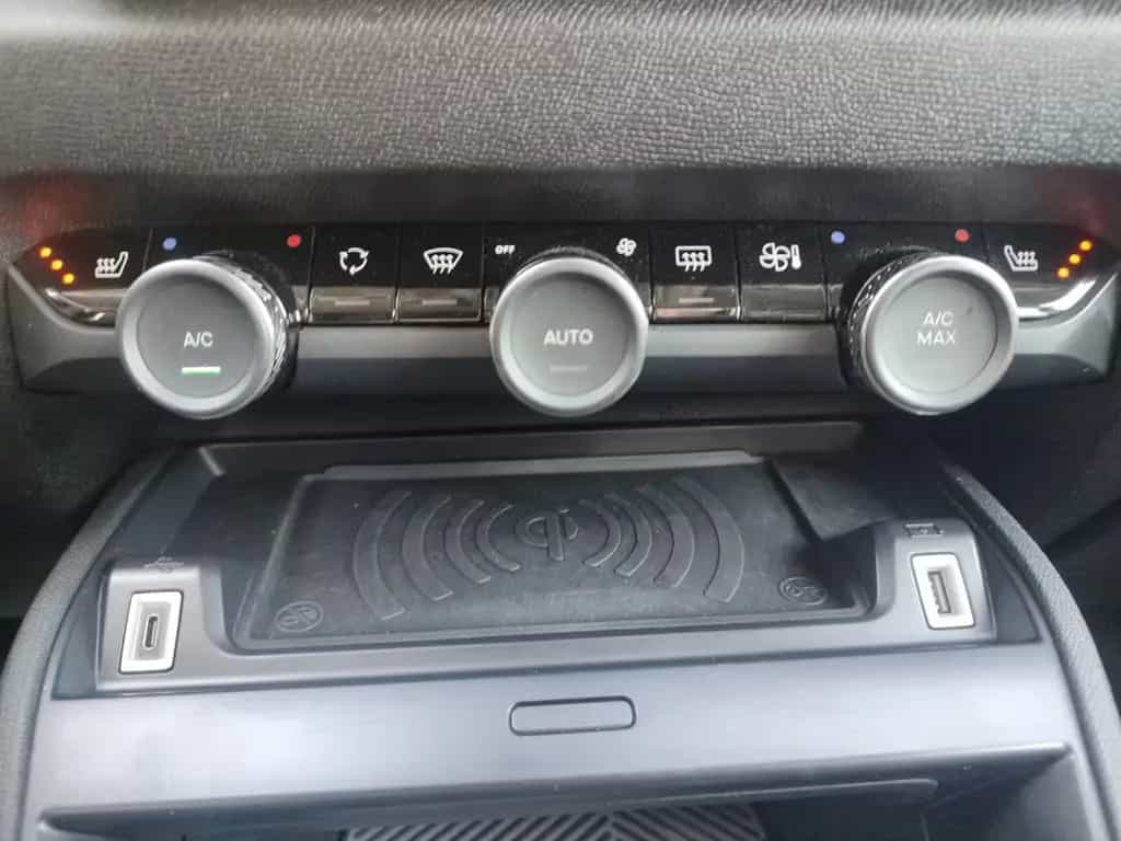 Citroën C4 Max Stop&Start NAVIGATION+360° RÜCKFAHRKAMERA 01/2024-photo-21