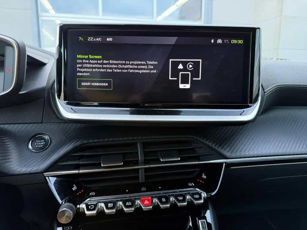 Peugeot 2008 GT NAVIGATIONSSYSTEM+TEMPOMAT+SITZHEIZUNGBC 01/2024-photo-20