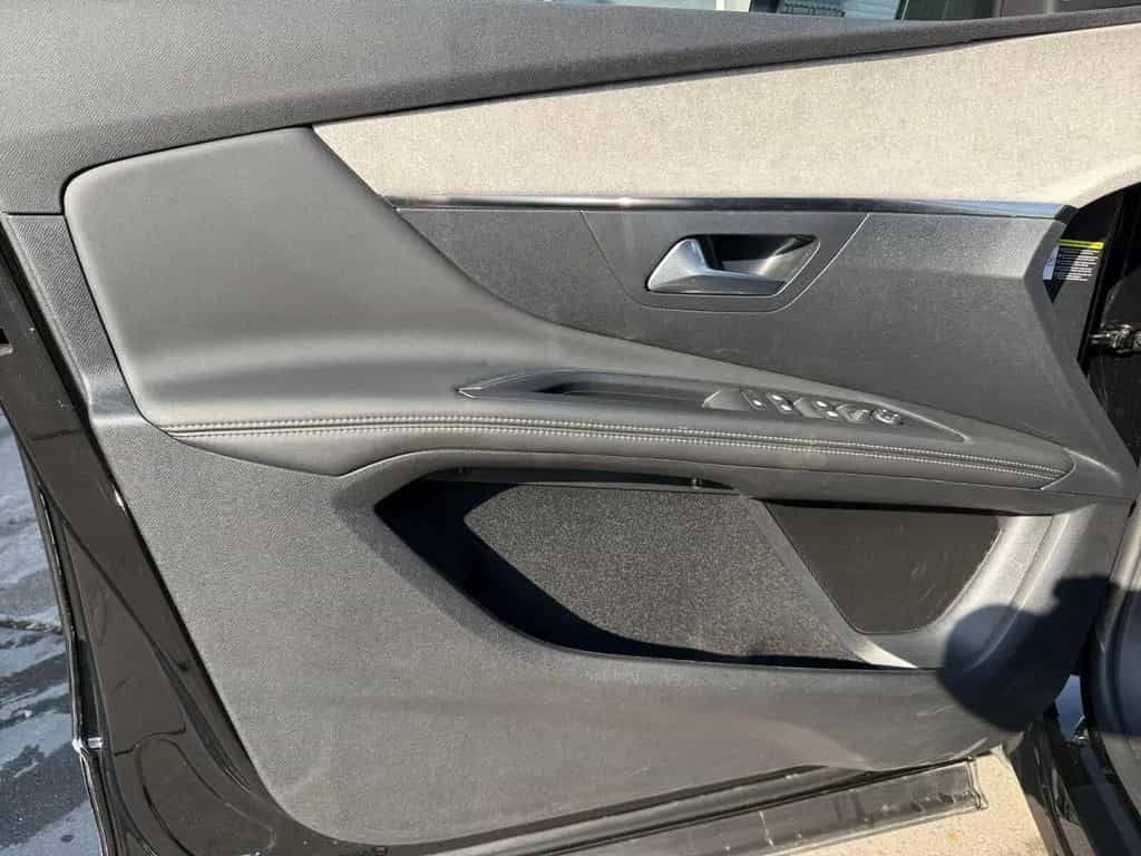 Peugeot 3008 GT Mild-Hybrid *SITZHEIZUNG+NAVI+TEMPOMAT* 02/2024-photo-15