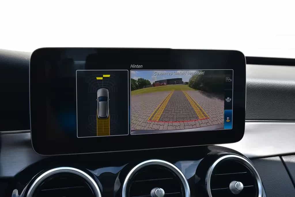 Mercedes-Benz C 180 CGI 9G LED/Panorama/Kamera/Navi/Sitzheiz. 02/2019-photo-20