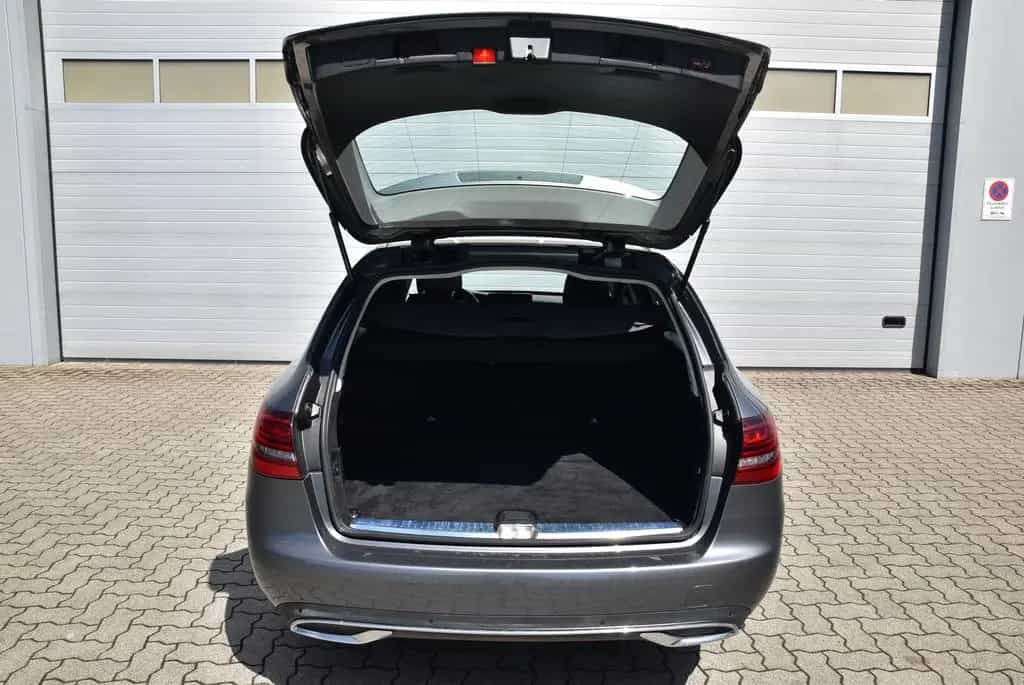 Mercedes-Benz C 180 CGI 9G LED/Panorama/Kamera/Navi/Sitzheiz. 02/2019-photo-24