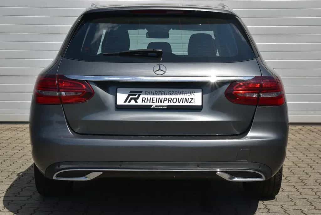 Mercedes-Benz C 180 CGI 9G LED/Panorama/Kamera/Navi/Sitzheiz. 02/2019-photo-26