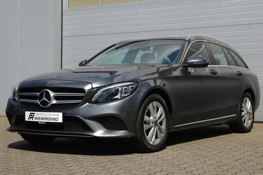 Mercedes-Benz C 180 CGI 9G LED/Panorama/Kamera/Navi/Sitzheiz. 02/2019-photo-5