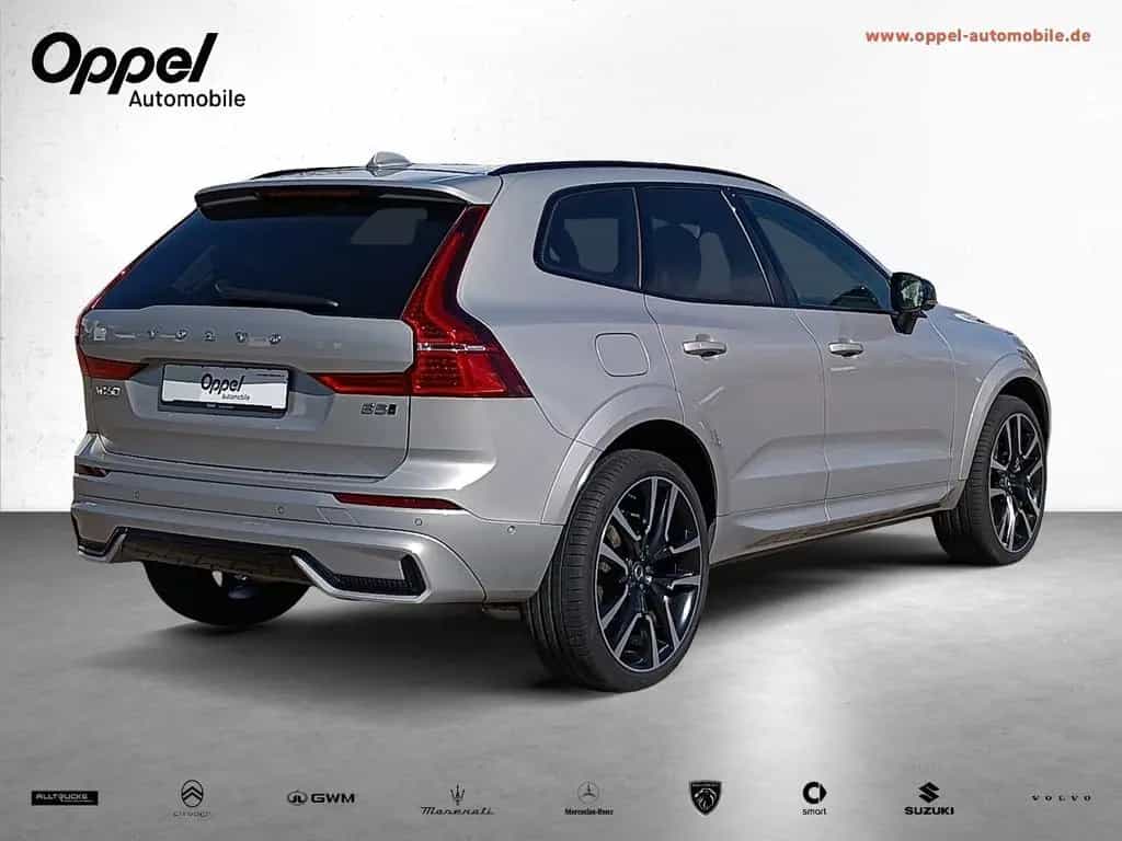 Volvo XC 60 B5 AWD Ultimate Dark 360° KAMERA+PANO-DACH 02/2024-photo-2