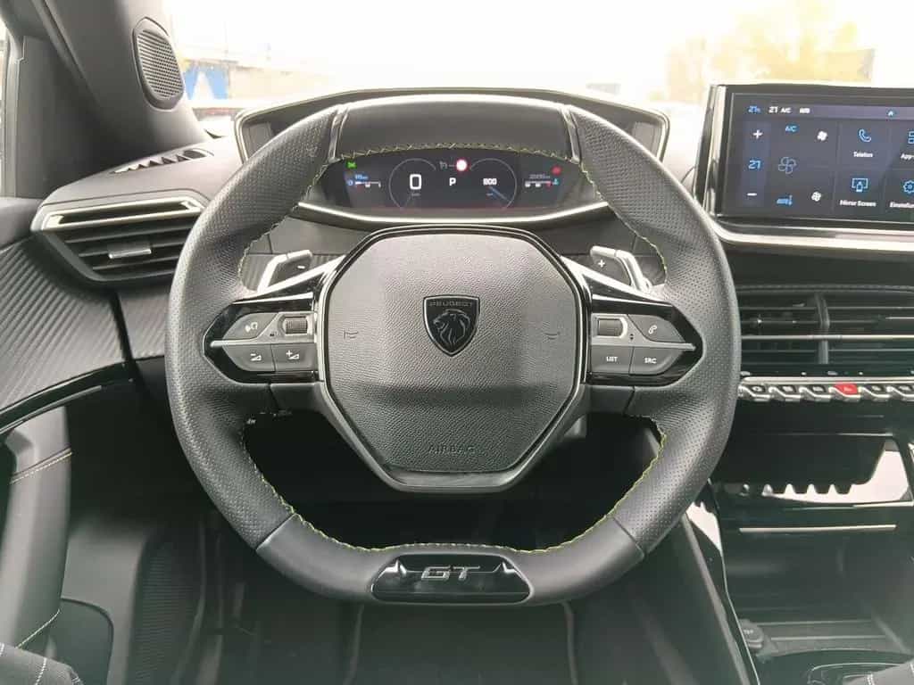Peugeot 2008 GT SITZHEIZUNG+180° KAMERA+MASSAGEFUNKTION 04/2024-photo-13