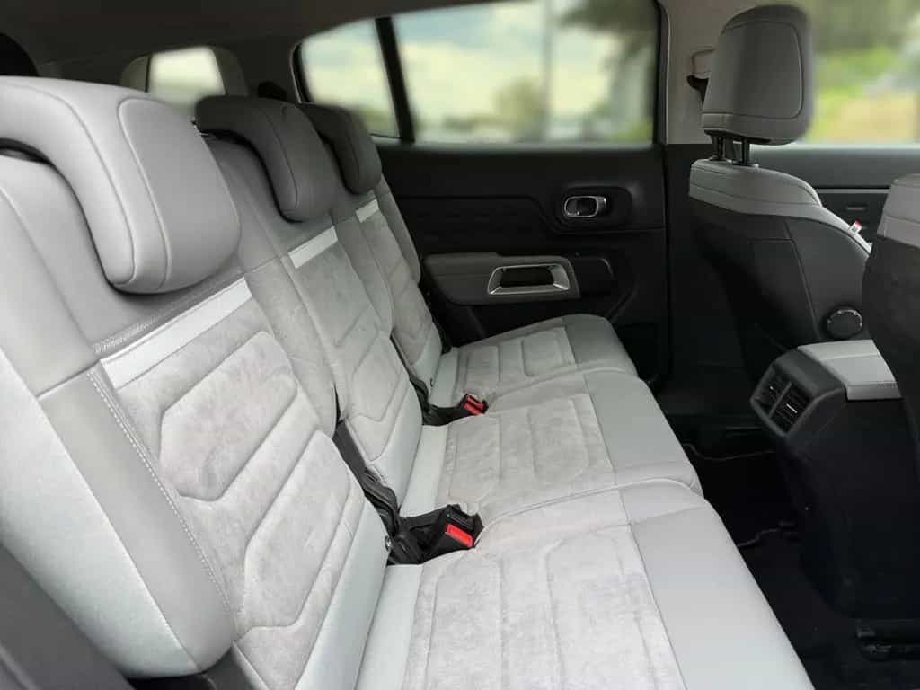 Citroën C5 Aircross e-Series Mild-Hybrid LED+SITZHEIZUNG 03/2024-photo-15