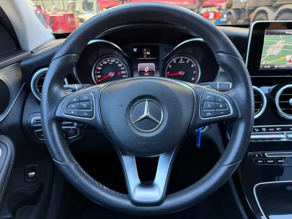 Mercedes-Benz C 180 Avantgarde *NAVI+SITZHEIZUNGNavi/Autom. 01/2017-photo-13