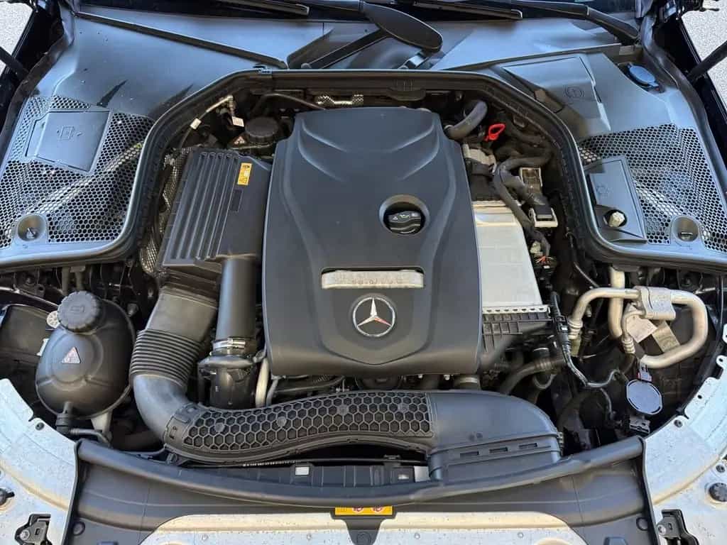 Mercedes-Benz C 180 Avantgarde *NAVI+SITZHEIZUNGNavi/Autom. 01/2017-photo-17
