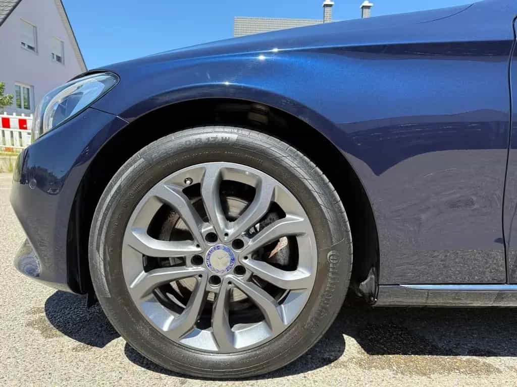 Mercedes-Benz C 180 Avantgarde *NAVI+SITZHEIZUNGNavi/Autom. 01/2017-photo-7