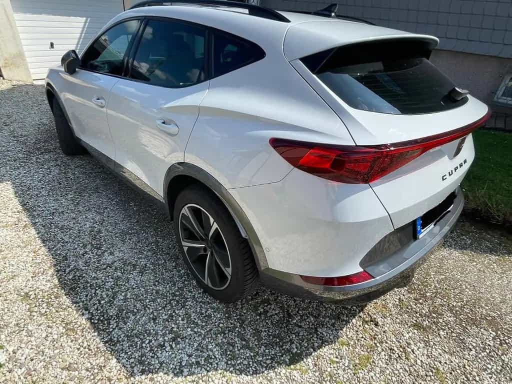 Cupra Formentor 2.0 TDI 110kW 4Drive DSG -AHK Leder 02/2022-photo-2