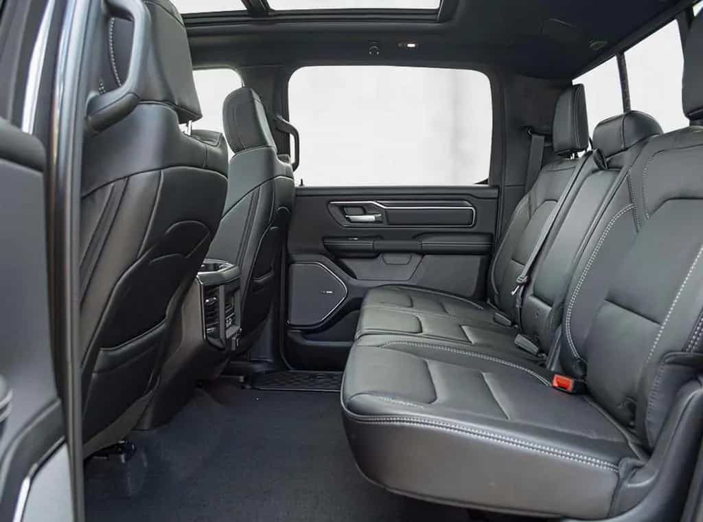 Dodge RAM 1500 5.7l V8 HEMI 2026, Sport,360°, Panorama null-photo-14