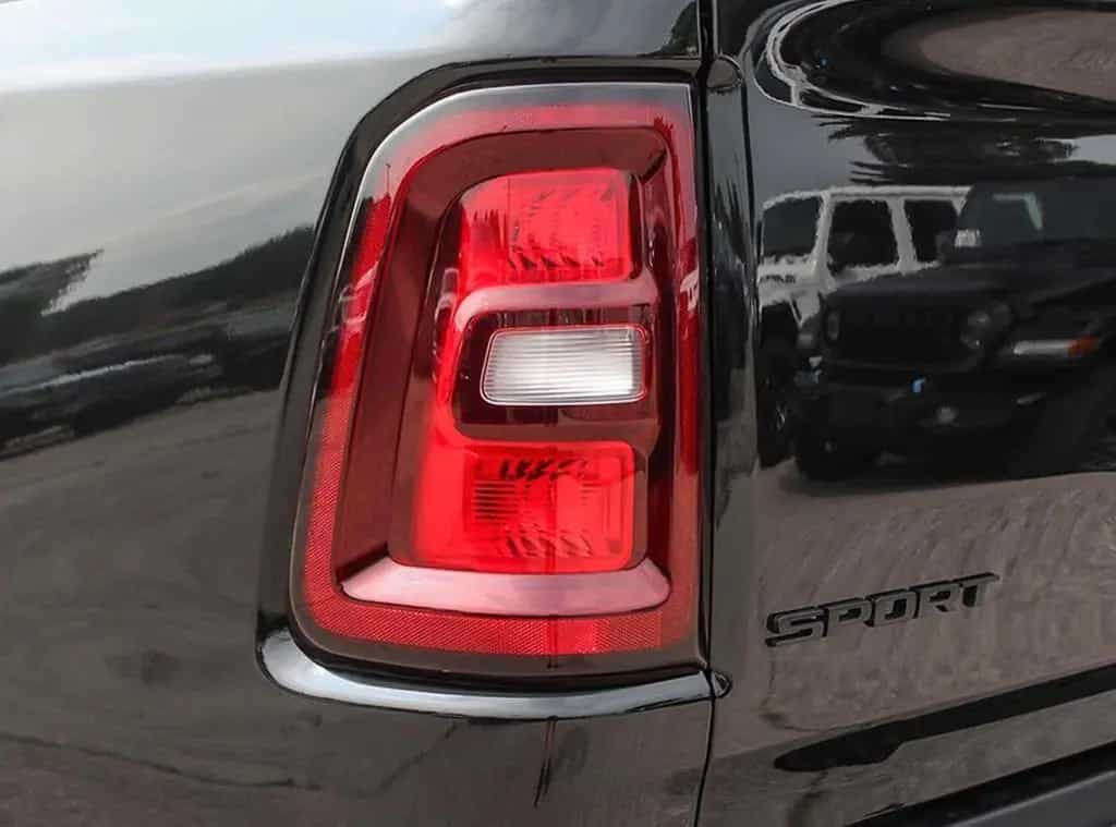 Dodge RAM 1500 5.7l V8 HEMI 2026, Sport,360°, Panorama null-photo-7