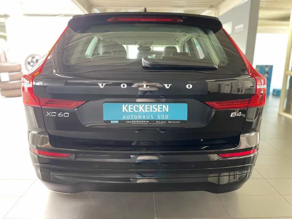 Volvo XC60 B4 Diesel Core Assistenz-Paket 01/2024-photo-3