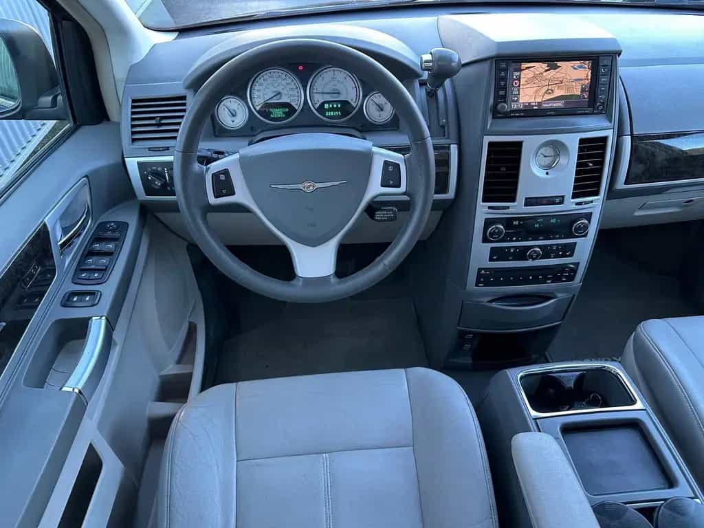 Chrysler Grand Voyager Limited ABSOLTER LUXUS EXPORT!!!!! 11/2011-photo-5