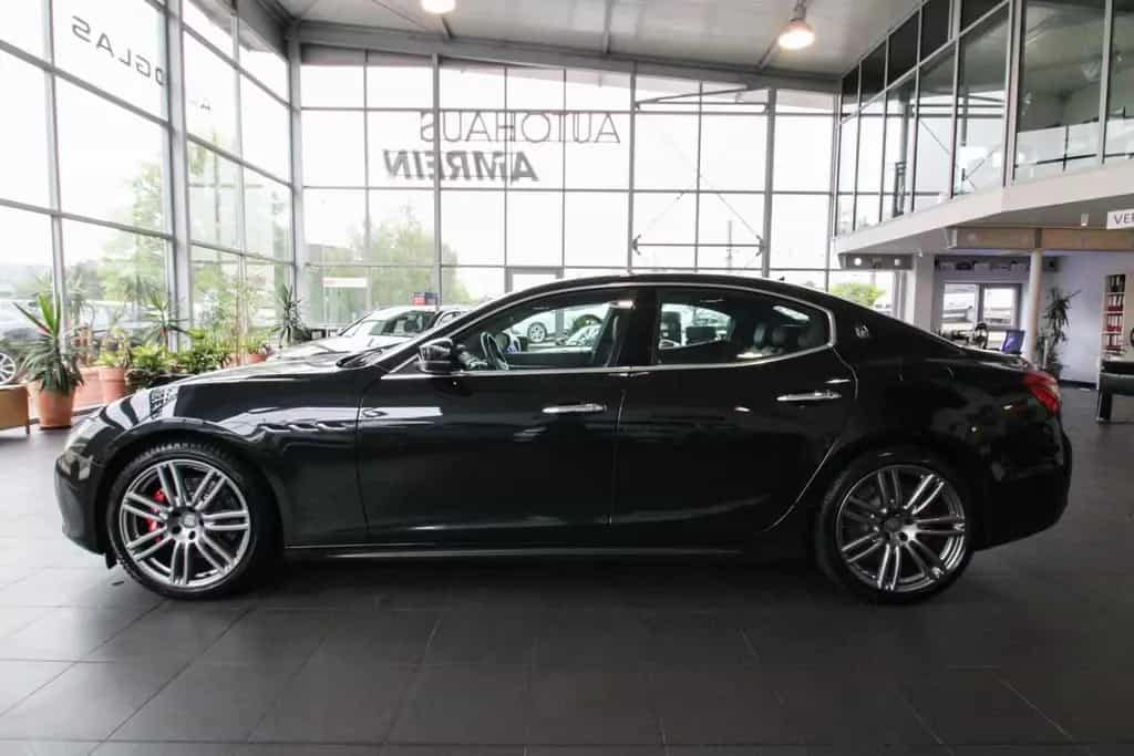 Maserati Ghibli S Q4/Bi-Xenon/Kamera/Schiebedach/H&K/SHZ 09/2016-photo-10