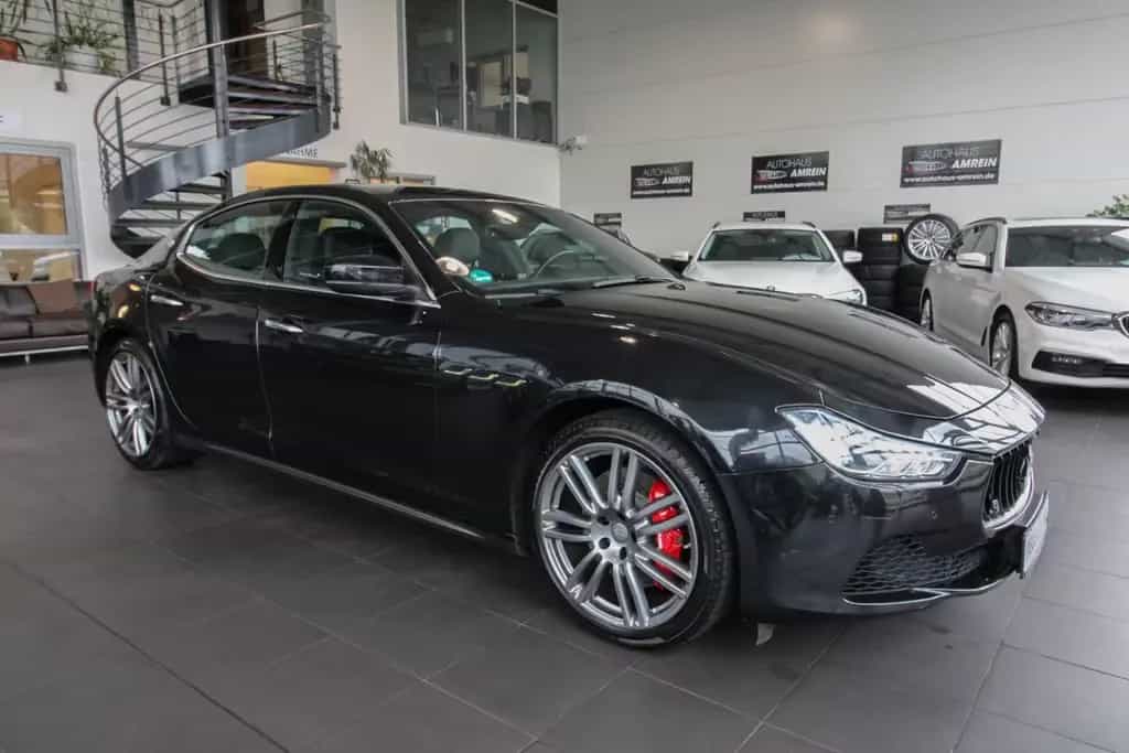 Maserati Ghibli S Q4/Bi-Xenon/Kamera/Schiebedach/H&K/SHZ 09/2016-photo-2