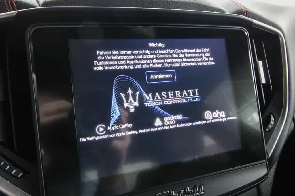 Maserati Ghibli S Q4/Bi-Xenon/Kamera/Schiebedach/H&K/SHZ 09/2016-photo-34