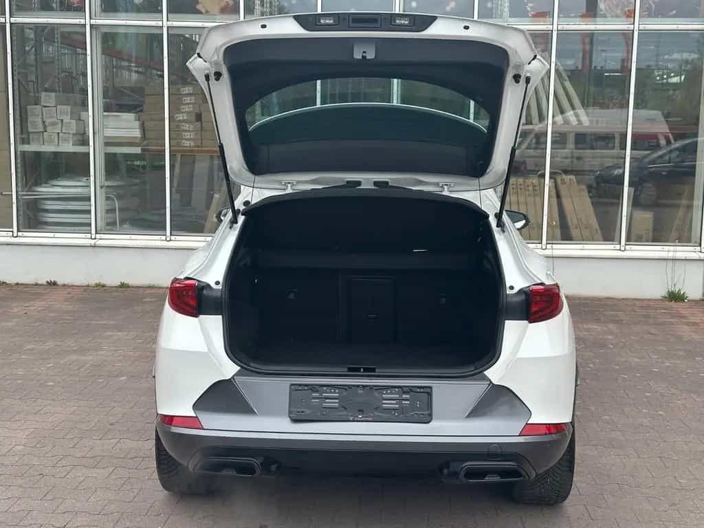 Cupra Formentor 1.5 TSI,Automatik, 03/2024-photo-8