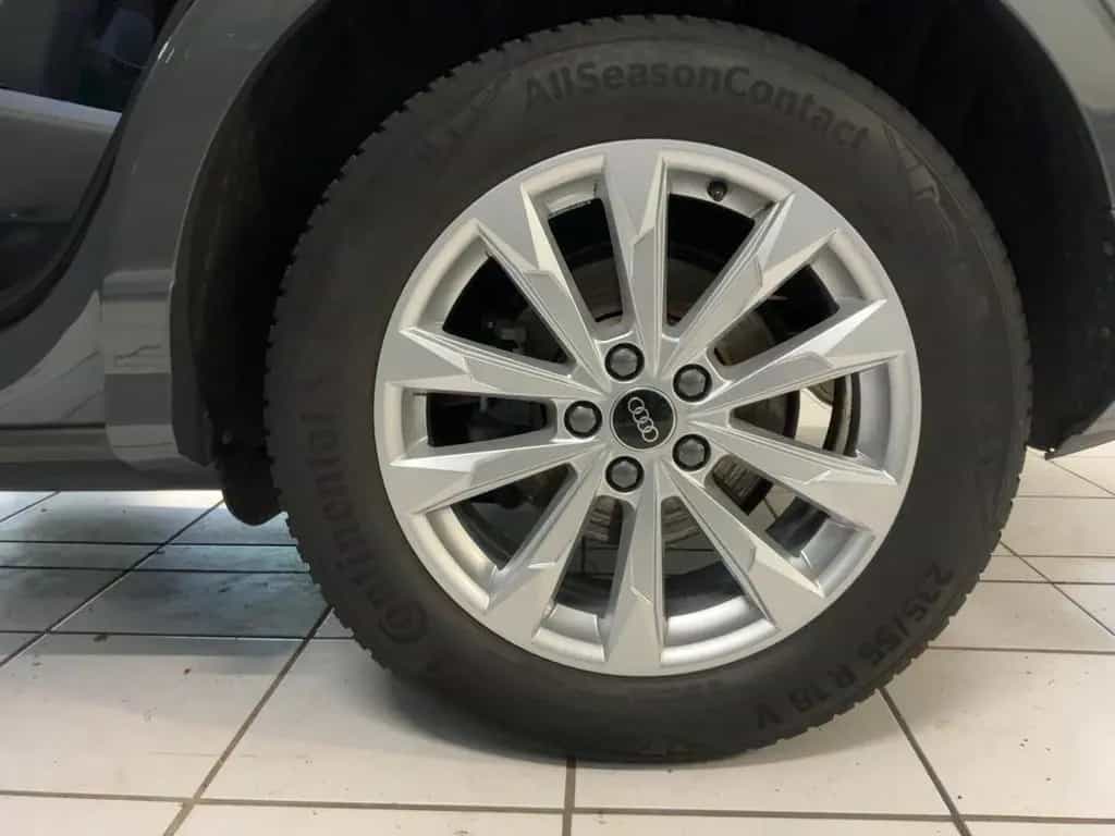 Audi Q3 35 TFSI advanced design Selection*Navi* 04/2023-photo-11