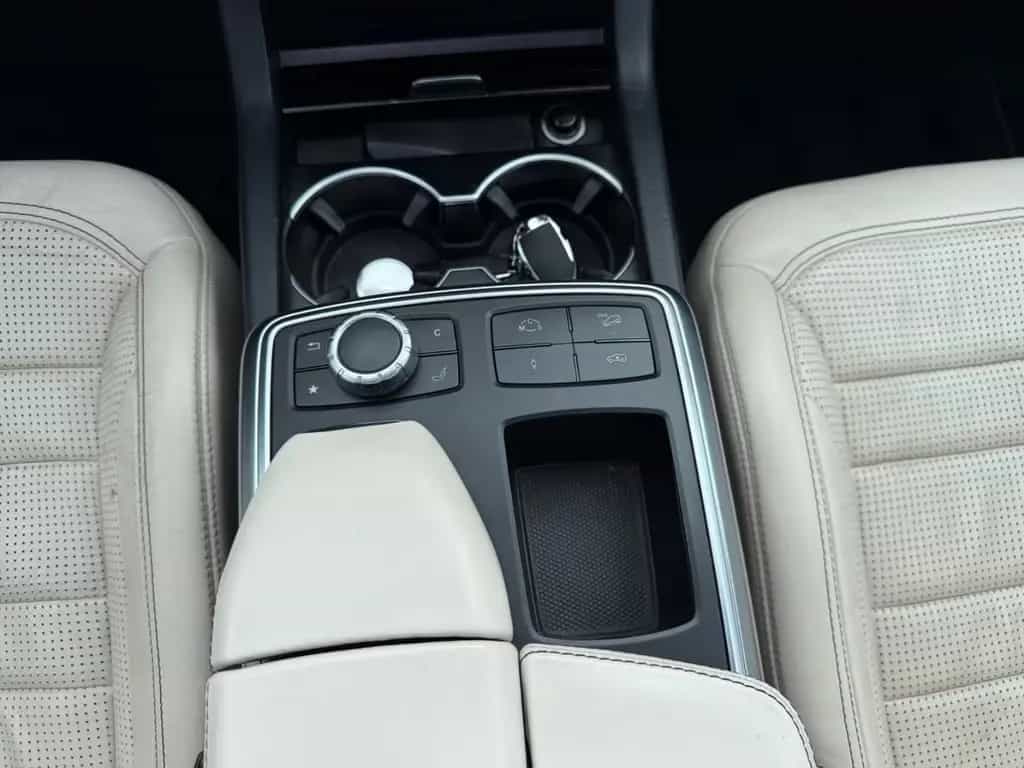 Mercedes-Benz GL 63 AMG 4Matic/PANO-DACH/7-SITZER 12/2014-photo-27