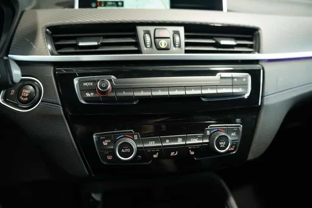 BMW X2 xD 18 d M Sport 2.H *19 *Kamera *H-UP *Leder 09/2019-photo-23