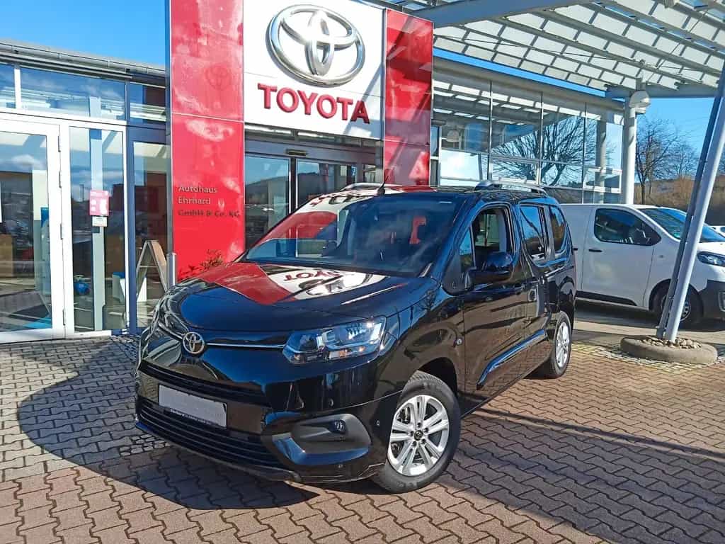 Toyota Proace City Team D L1 *8fach Bereift* 06/2022-photo-0