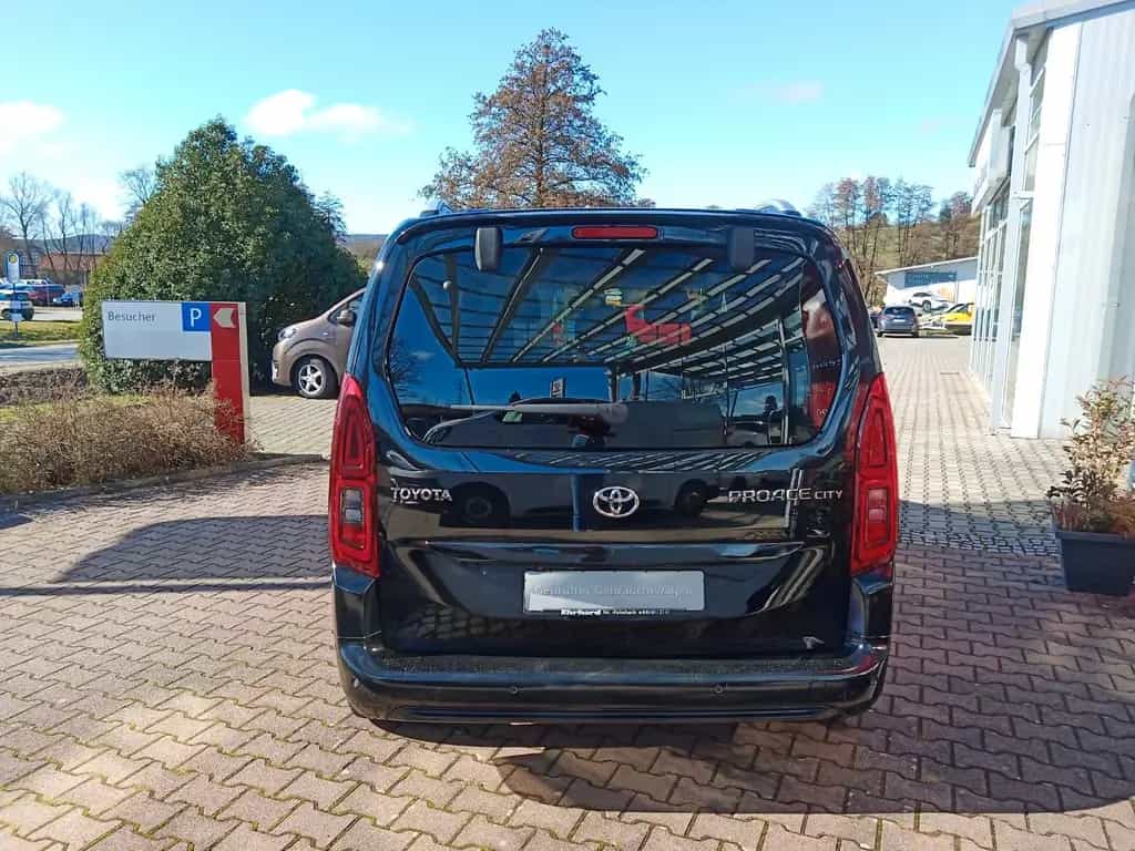 Toyota Proace City Team D L1 *8fach Bereift* 06/2022-photo-3