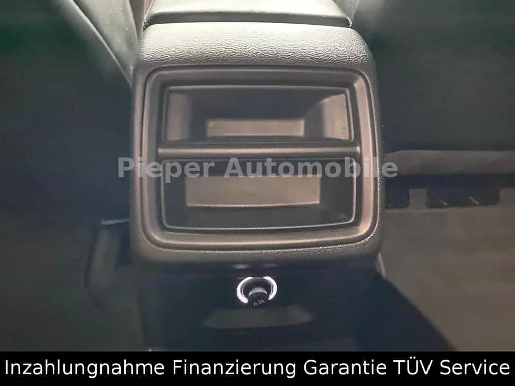 Audi A4 Avant sport ultra S-Line Black Edition DSG 01/2018-photo-27