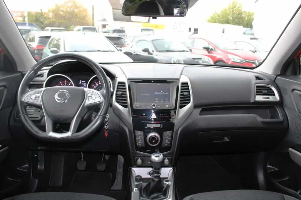 Ssangyong Tivoli 1.6 FLOW 2WD Navi Klima Kamera 08/2019-photo-13