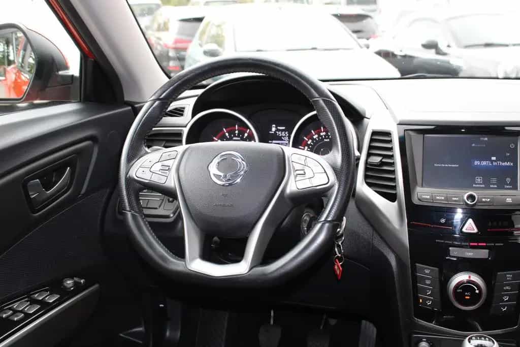 Ssangyong Tivoli 1.6 FLOW 2WD Navi Klima Kamera 08/2019-photo-19