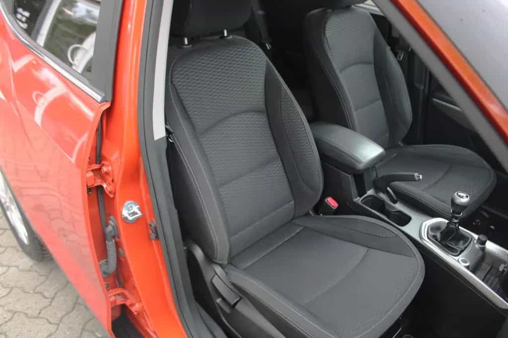 Ssangyong Tivoli 1.6 FLOW 2WD Navi Klima Kamera 08/2019-photo-22