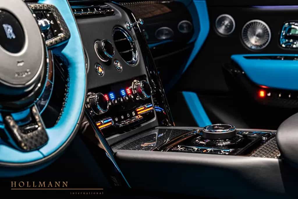 Rolls-Royce Cullinan SERIES II +BLACK BADGE+LOUNGE SEATS null-photo-10