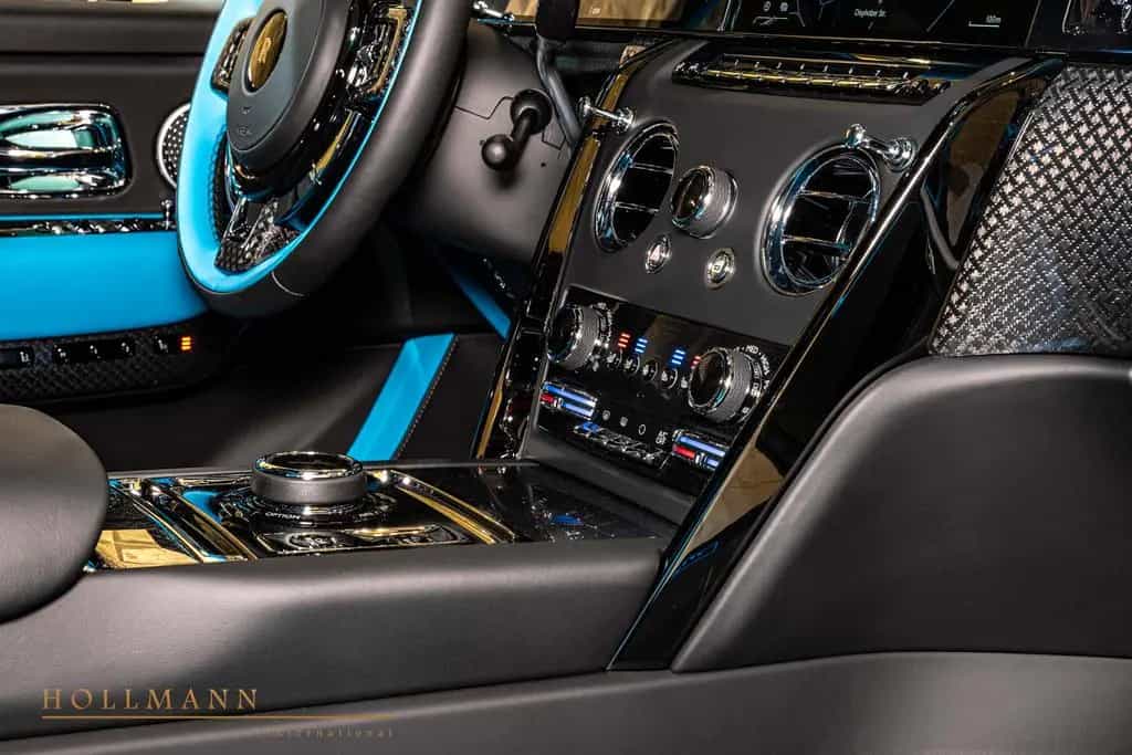 Rolls-Royce Cullinan SERIES II +BLACK BADGE+LOUNGE SEATS null-photo-11