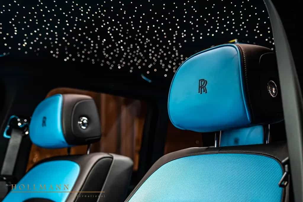 Rolls-Royce Cullinan SERIES II +BLACK BADGE+LOUNGE SEATS null-photo-13