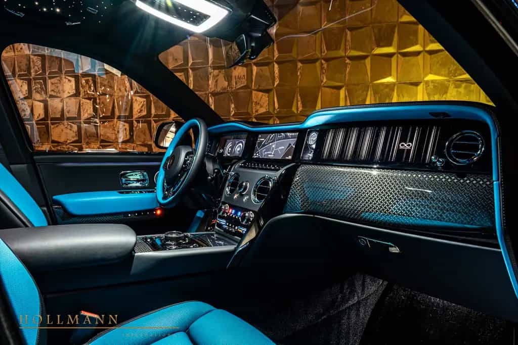Rolls-Royce Cullinan SERIES II +BLACK BADGE+LOUNGE SEATS null-photo-8