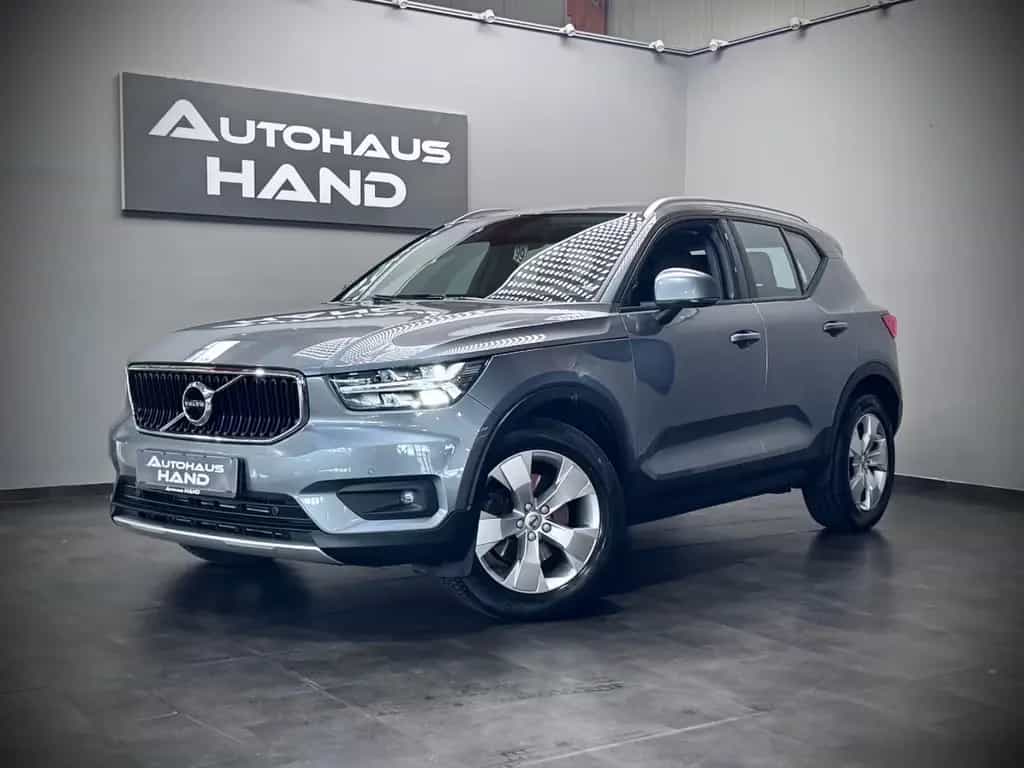 Volvo XC40 Momentum*AWD*VIRTUAL*LHZ*PARK PRO*1.HAND* 10/2018-photo-0