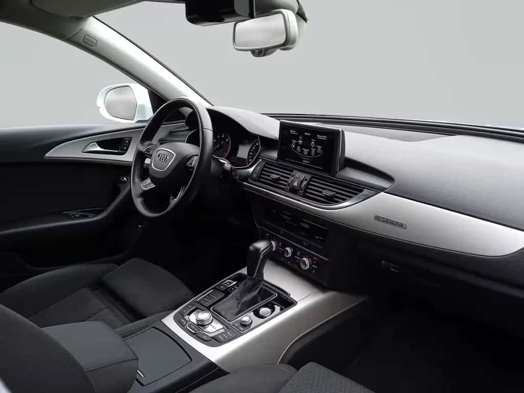 Audi A6 2.0 TFSI Avant quattro AHK-klappbar Navi LED 06/2018-photo-9
