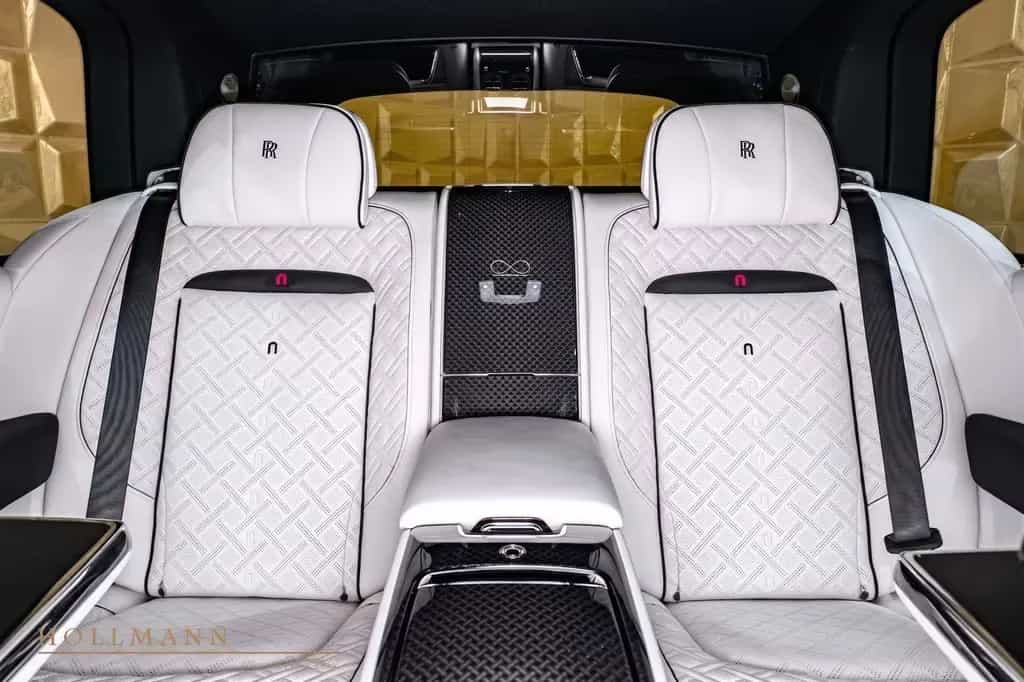 Rolls-Royce Cullinan SERIES II +BLACK BADGE+NOVITEC+ null-photo-19