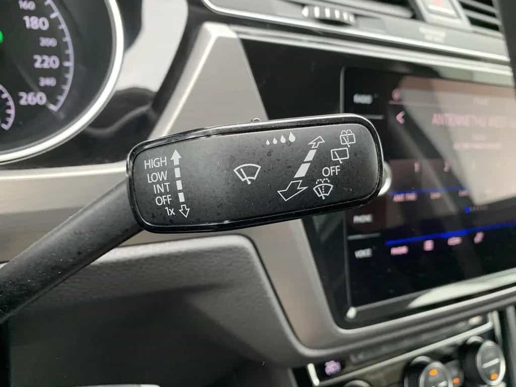 Volkswagen Touran 1.5TSI DSG 7-Sitzer ACC+3Z-Klima+Sitzhzg 10/2020-photo-20