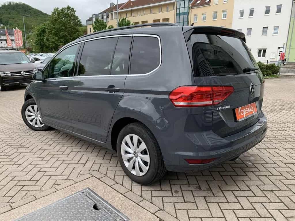 Volkswagen Touran 1.5TSI DSG 7-Sitzer ACC+3Z-Klima+Sitzhzg 10/2020-photo-6