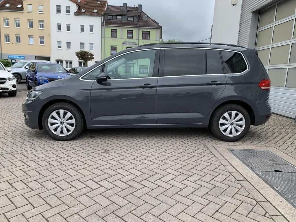 Volkswagen Touran 1.5TSI DSG 7-Sitzer ACC+3Z-Klima+Sitzhzg 10/2020-photo-7