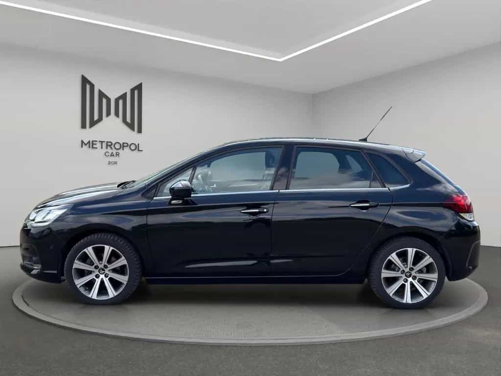 Citroën C4 Lim. 1.2 e-THP Shine AHK/PDC/SHZ/LM+TÜV 03.28 01/2016-photo-1