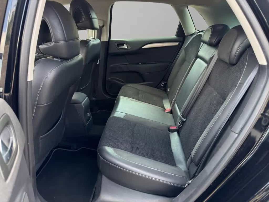 Citroën C4 Lim. 1.2 e-THP Shine AHK/PDC/SHZ/LM+TÜV 03.28 01/2016-photo-20