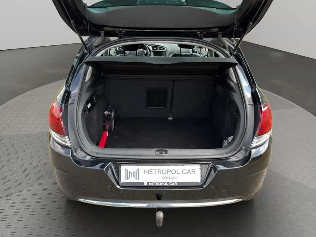 Citroën C4 Lim. 1.2 e-THP Shine AHK/PDC/SHZ/LM+TÜV 03.28 01/2016-photo-21