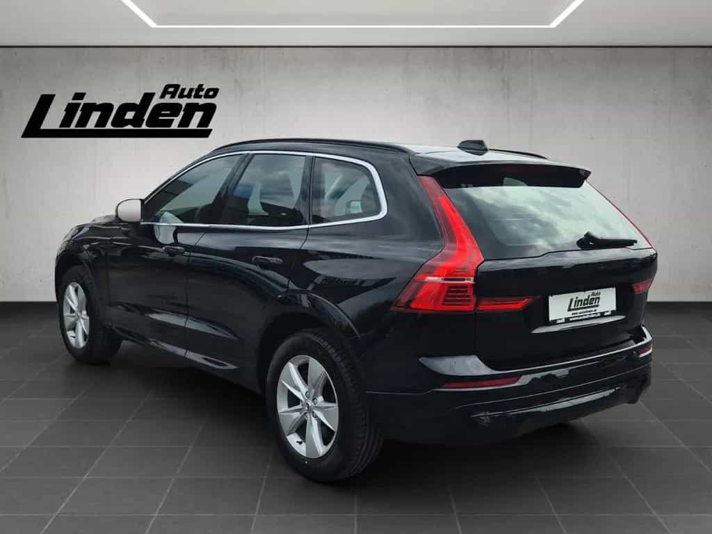 Volvo XC60 Core Navi Kamera LED 4xSHZ Carplay PDC 02/2023-photo-0