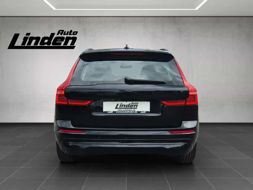 Volvo XC60 Core Navi Kamera LED 4xSHZ Carplay PDC 02/2023-photo-1