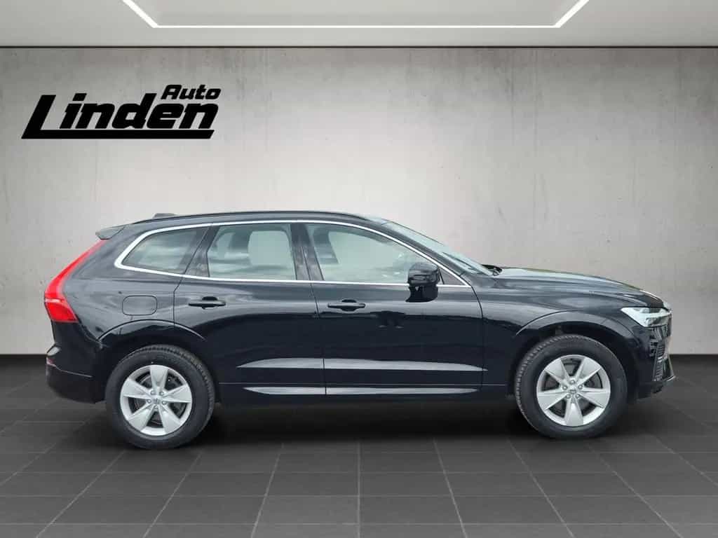 Volvo XC60 Core Navi Kamera LED 4xSHZ Carplay PDC 02/2023-photo-3