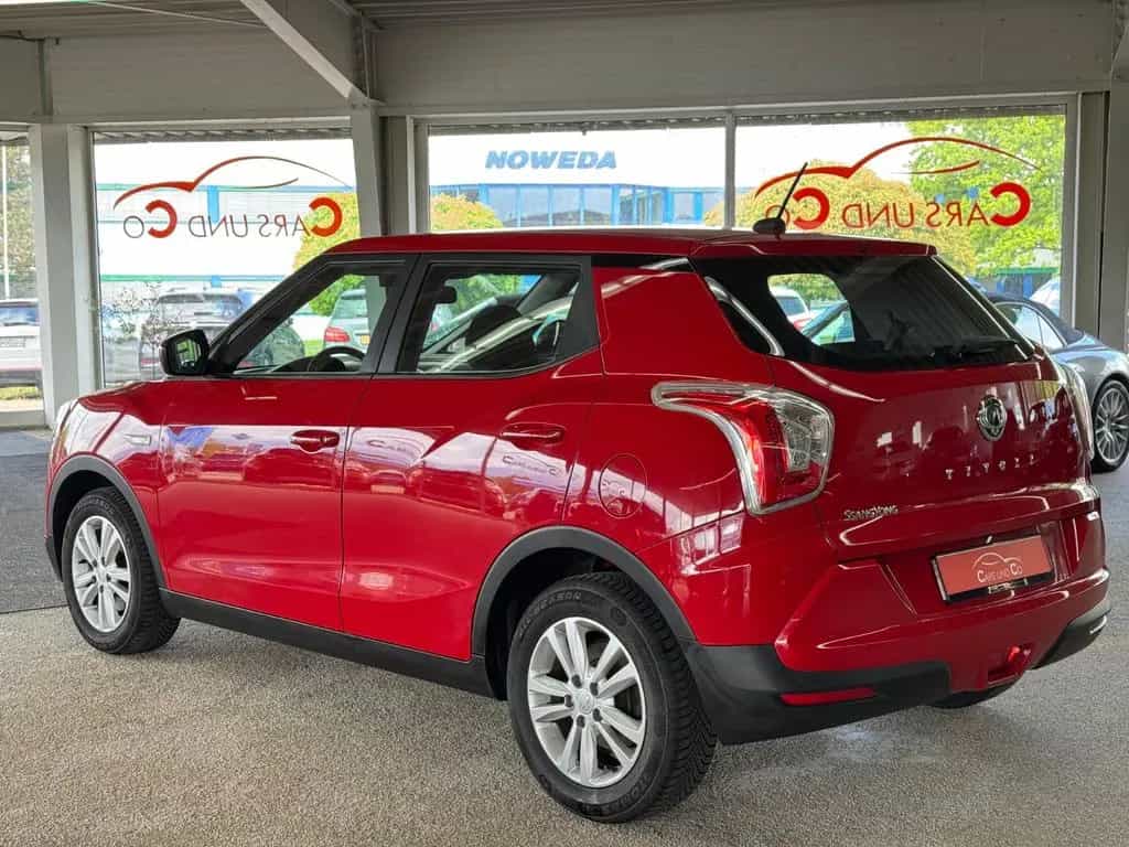 Ssangyong Tivoli 1.6 e-XGi 160 QUARTZ 2WD *SHZ*TEM*RKam* 08/2015-photo-2