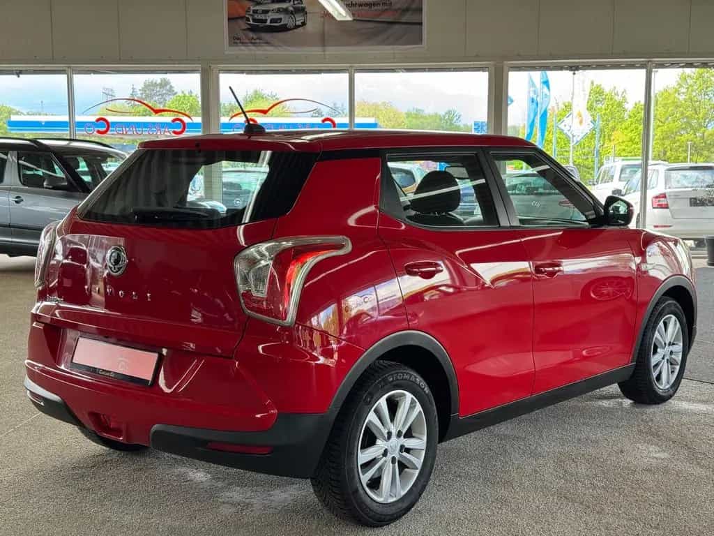 Ssangyong Tivoli 1.6 e-XGi 160 QUARTZ 2WD *SHZ*TEM*RKam* 08/2015-photo-3