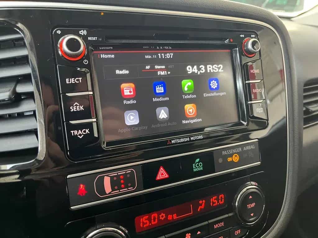 Mitsubishi Outlander Diamant Edition 2.0 MIVEC Carplay SHZ 12/2019-photo-11